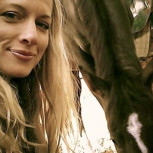 Meet your Posher, Tina